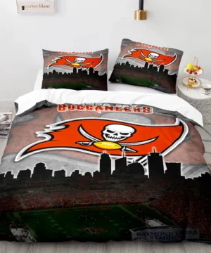 Tampa Bay Buccaneers NFL Skyline & Stadium Bedding Set - All-Season Comfort for Fans